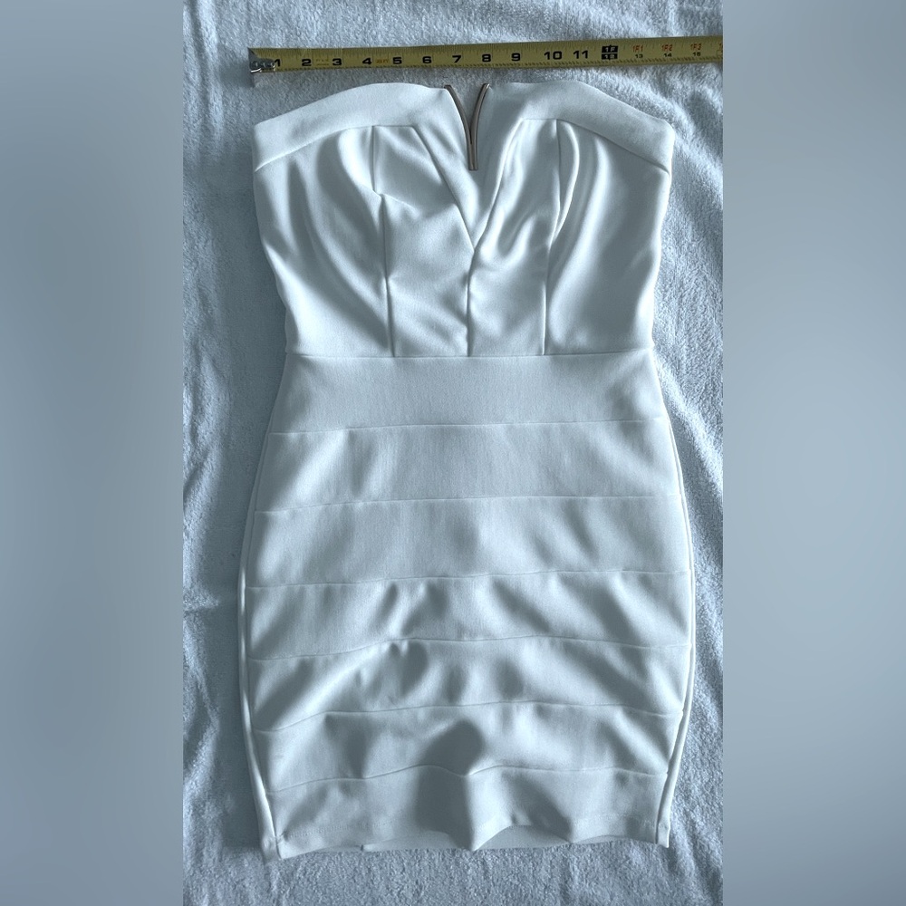 Emerald Sundae strapless white short dress.